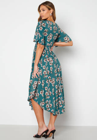 Valeria Butterfly Sleeve Dress