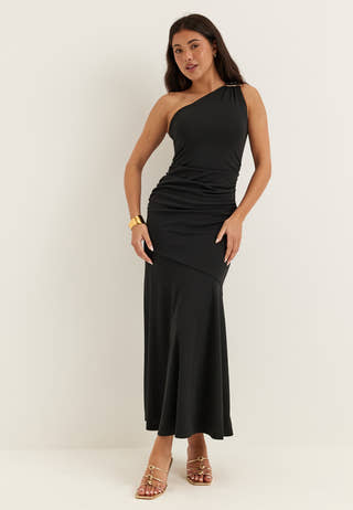 One shoulder dress