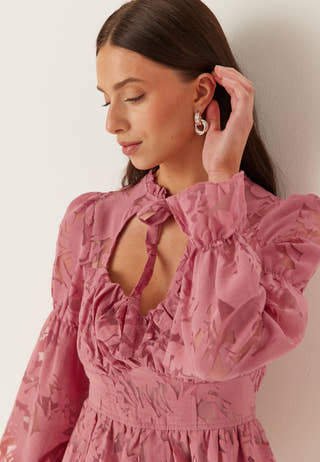 bubbleroom-peplum-blouse_5