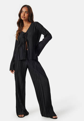 Pleated Tie Cardigan Top