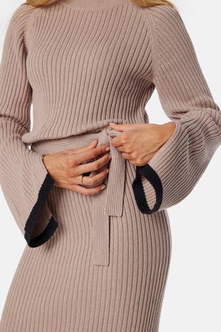 Round Neck Rib Knitted Maxi Dress