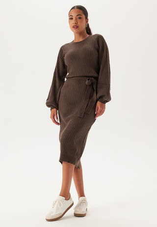 Round Neck Rib Knitted Midi Dress