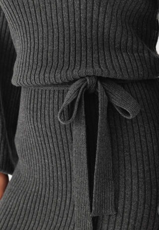 Round Neck Rib Knitted Midi Dress