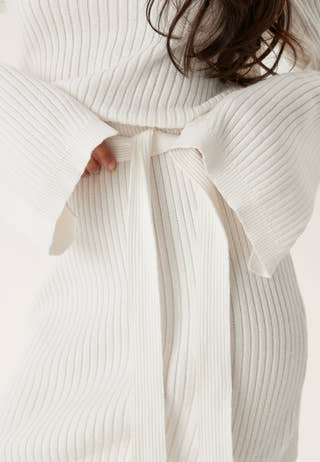 Round Neck Rib Knitted Short Dress