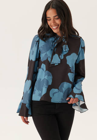 Scarf L/S Blouse