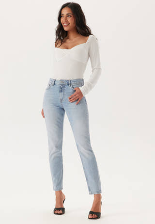Slim Ankle Jeans