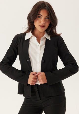 Slim Fit Stretchy Blazer