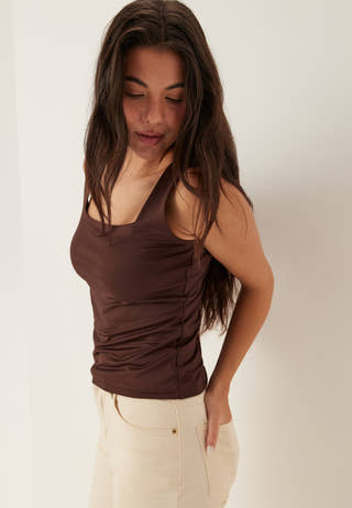 bubbleroom-square-neck-top-brown_3
