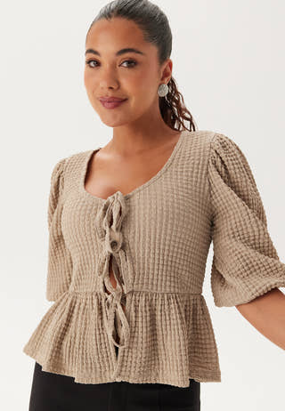 Structure Flounce Top