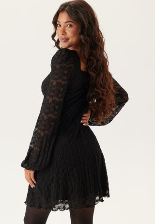 Sweetheart Short Lace Dress