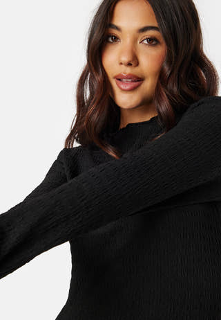 Synthia structure top