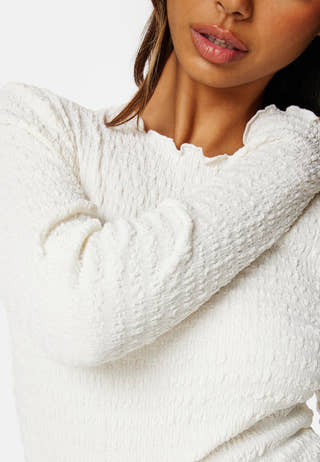 Synthia structure top