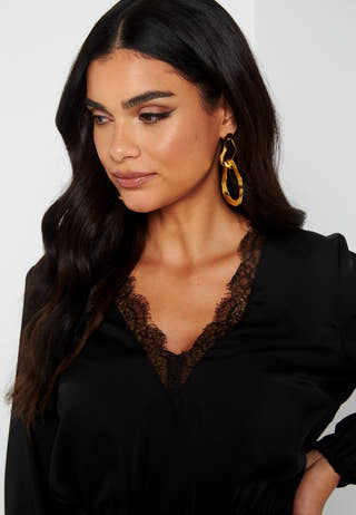 Vallie lace dress