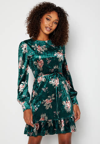 Vienne Velvet Dress