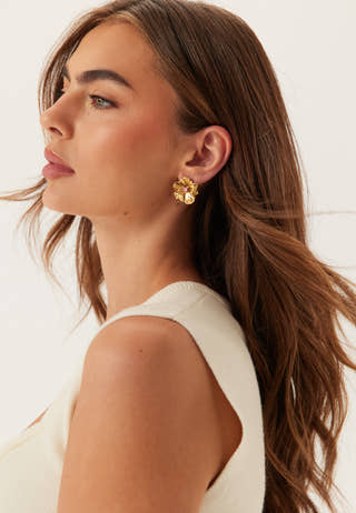 Daisy Earring Celebration
