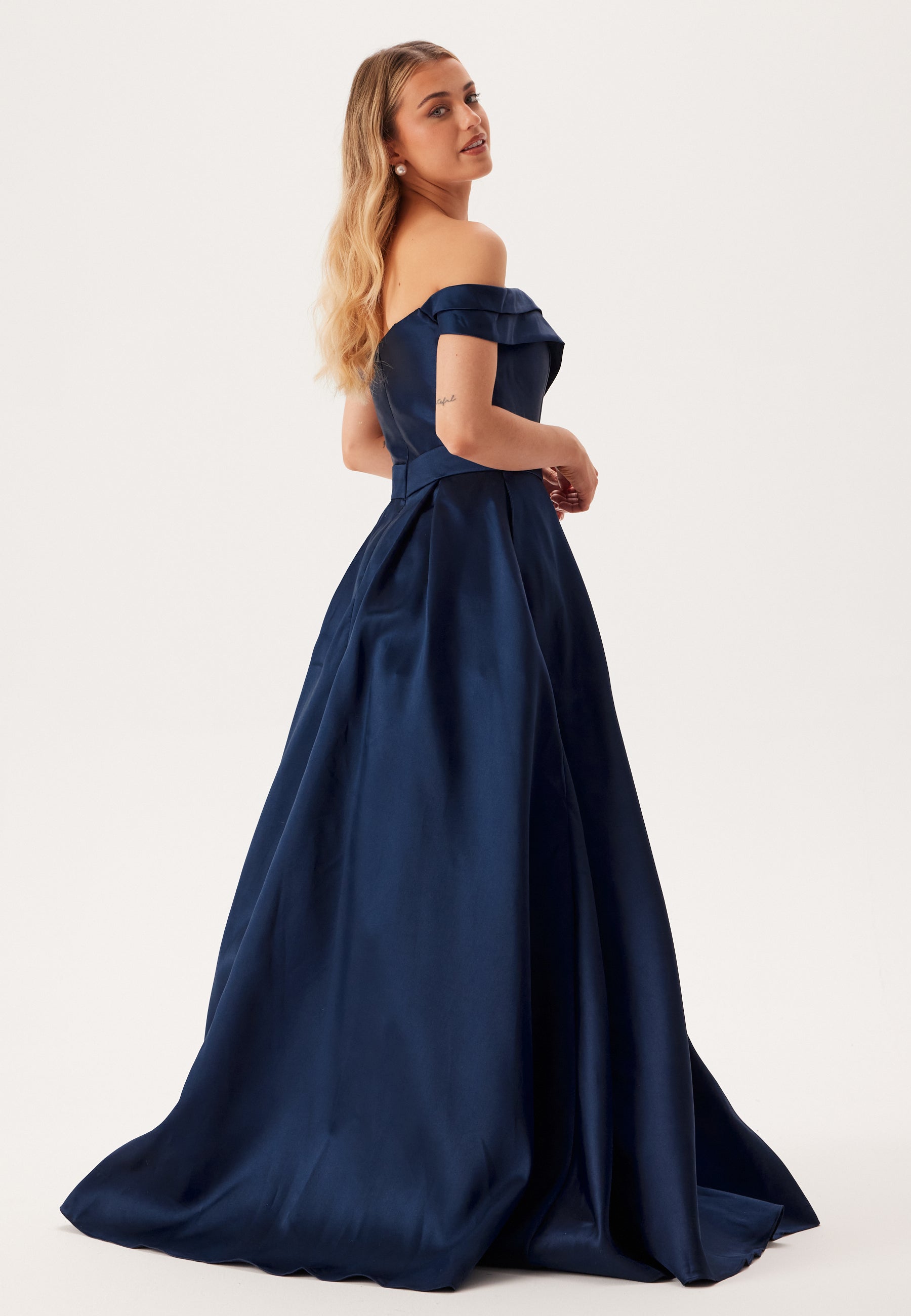 Christian koehlert Mikado Evening Dress With Carmen Sleeves Ball gowns Blue Christian koehlert Mikado Evening Dress With Carmen Sleeves Ball gowns Blue