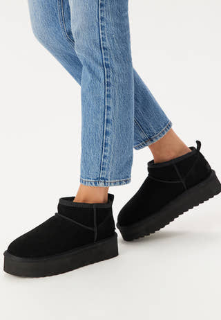 Platform Winter Boot In Suede