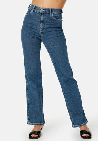 Moxy Straight