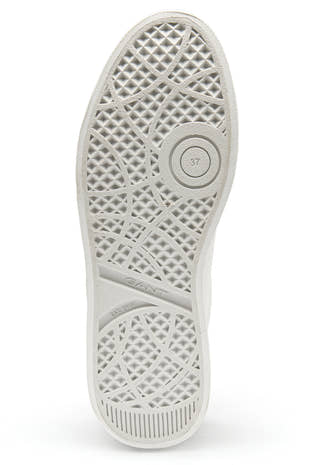 Avona Leather Sneaker