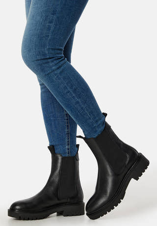 Kelliin Chelsea Leather Boot