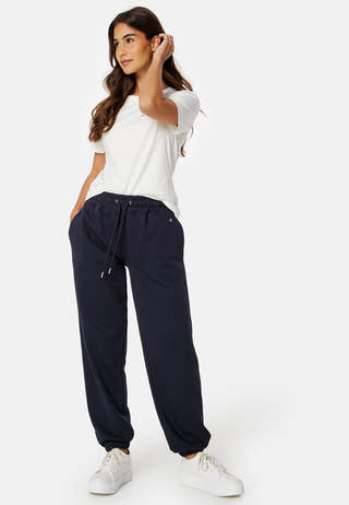 Rel Shield Sweatpants