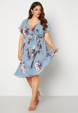 Floral Flutter Sleeve Midi Curve Dress