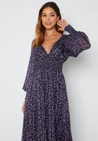Ditsy Long Sleeve Shirred Midi Dress