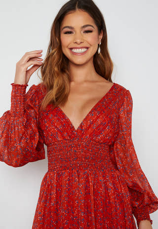 Ditsy Long Sleeve Shirred Midi Dress