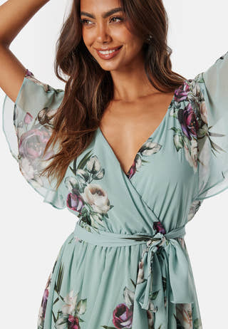 Flutter Floral Maxi Dress