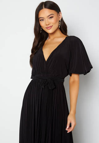 Flutter Sleeve Maxi Dress