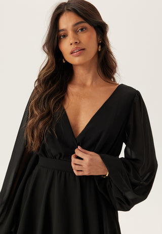 Long Sleeve Tiered Midi Dress