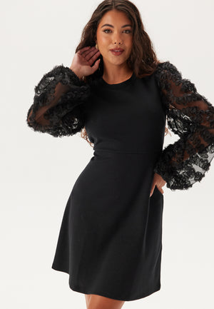 3D Floral Sleeve Short Dress