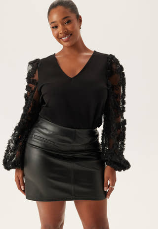 3D Floral Sleeve V-neck Top