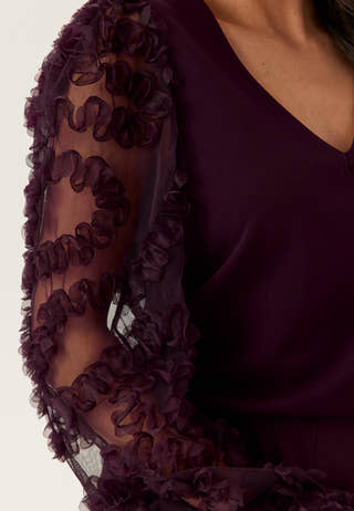 3D Floral Sleeve V-neck Top