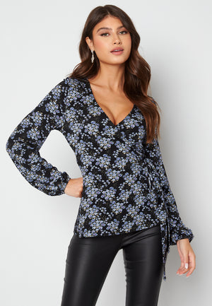 Amanda puff sleeve wrap top