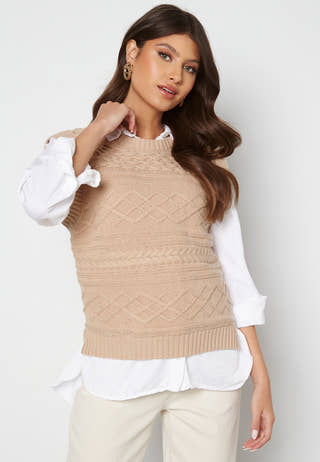 Ariana knitted vest