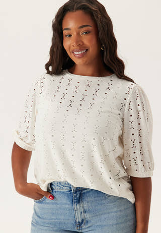 Broderie Anglaise Top