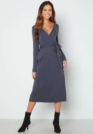 Katrine wrap dress