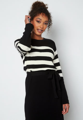 Striped O-neck  Knitted Dress