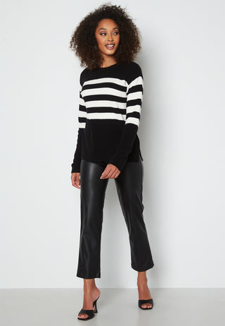 Striped O-neck  Knitted Sweater