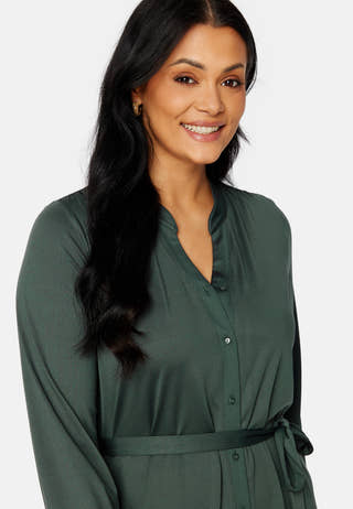 Madelyn midi dress