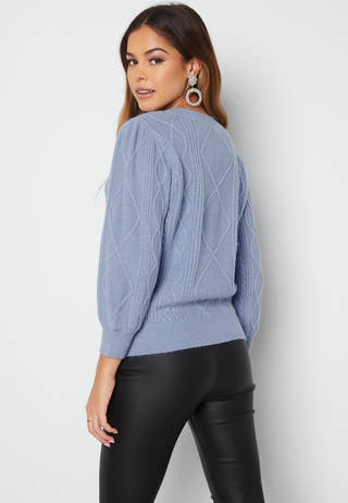 Nahia knitted sweater