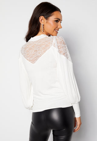 Nathalie lace puff top