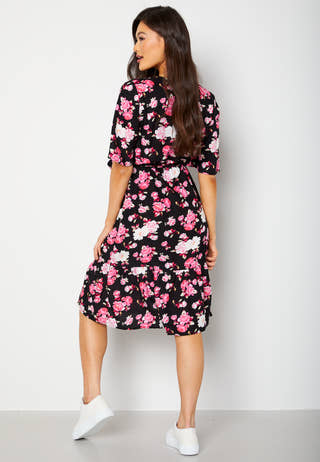 Reina wrap dress