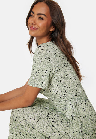 Frill S/S Wrap Dress