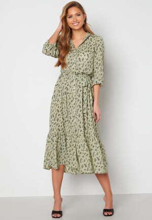 Serene puff sleeve dress