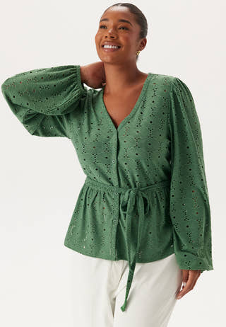 Soft Broderie Anglaise Top