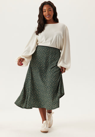 Structured Asymmetric Skirt