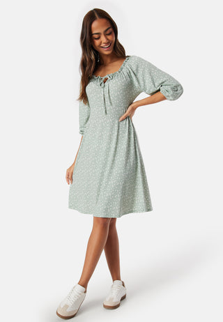 Soft Puff Sleeve Dress