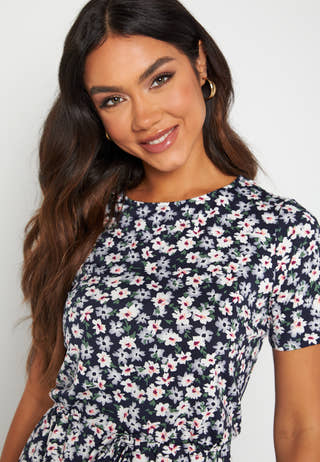 Tova short sleeve drawstring dress